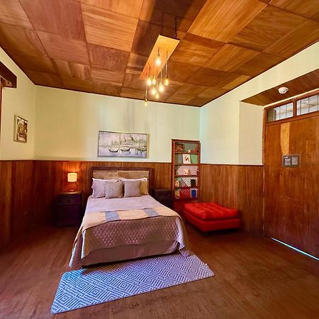 Hotel Mucha Quetzaltenango Bagian luar foto