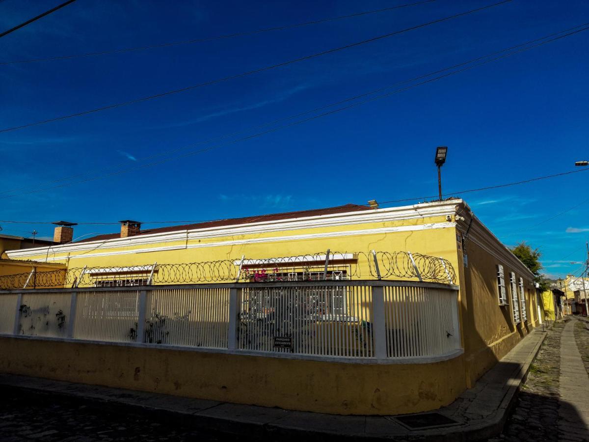 Hotel Mucha Quetzaltenango Bagian luar foto